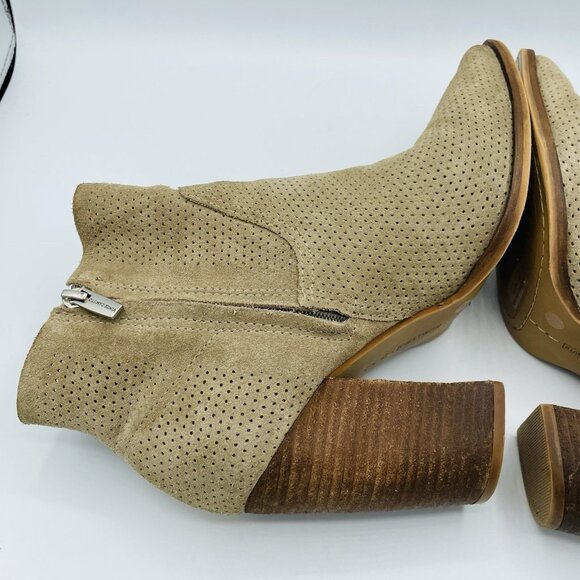 Vince Camuto Womens Boots Size 11M Tan Suede Leather Side Zip Ankle Heel Booties - Picture 12 of 13